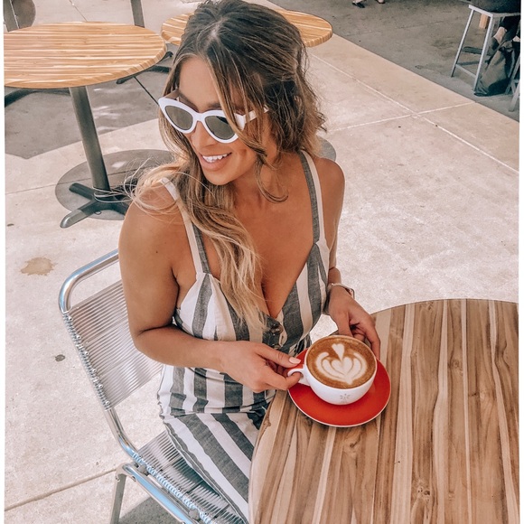 Romper - Picture 2 of 2